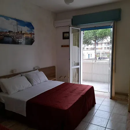 Antony Hotel 3*