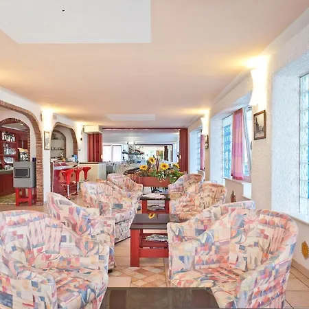 Hotel Antony 3*